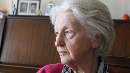 Hanna Kamieniecki appartenait depuis deux ans au groupe de r&eacute;sistants FTP-MOI lors de la lib&eacute;ration de Paris en ao&ucirc;t 1944. (JEROMINE SANTO GAMMAIRE / FRANCETV INFO )